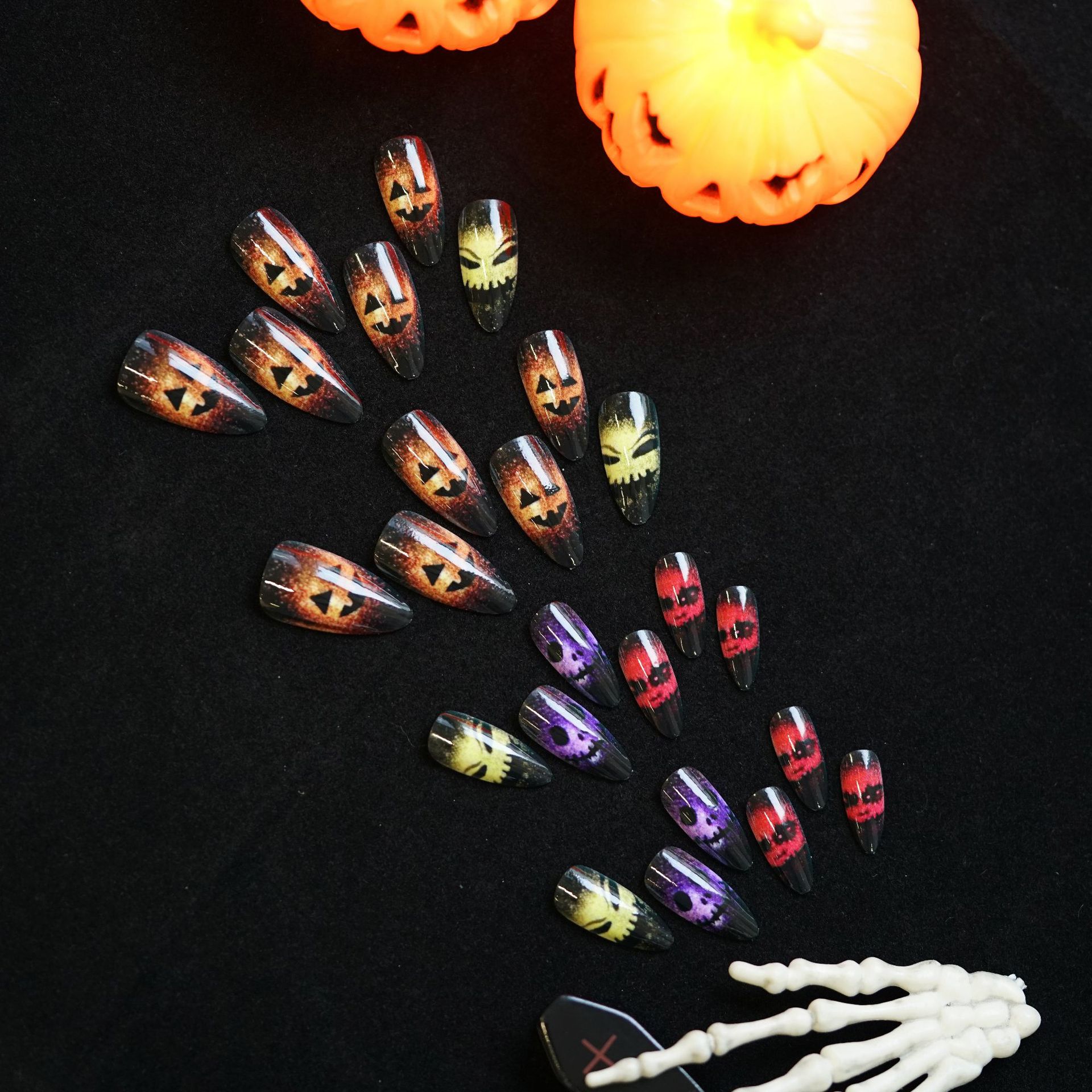 24 pièces 2025 Halloween 3D oe - Resin Art Case avis et prix