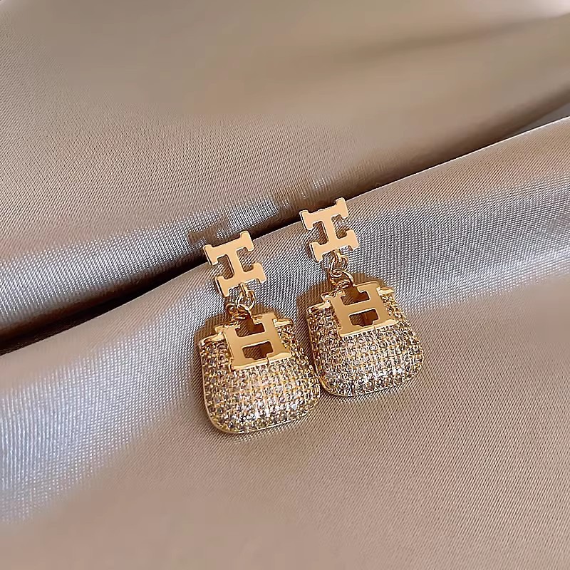 Boucles d'oreilles en métal av - Resin Art Alphabet avis et prix